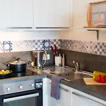 Appartamento Perla Abernathy - Haus Mit Pool Und Garten By Interhome