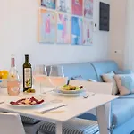 Appartamento Perla Abernathy - Haus Mit Pool Und Garten By Interhome *