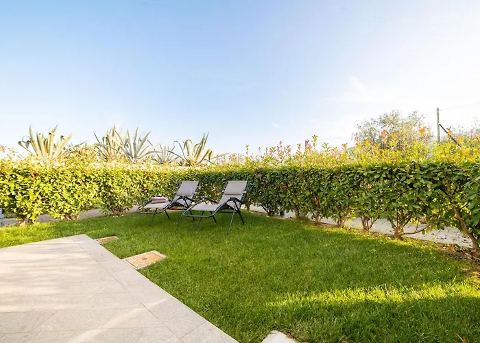 Perla Abernathy - Haus Mit Pool Und Garten By Interhome Lägenhet Toirano